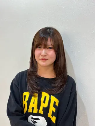 ロング 似合わせカット・透明 感カラー👑縮毛矯正のヘアスタイル