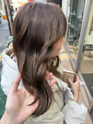 セミロング カラー ヘアアレンジ 目黒 碧人のヘアスタイル