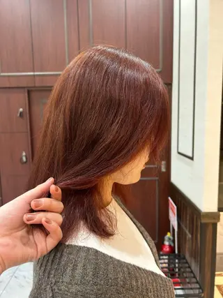 ミディアム カラー ZENKO立川高島屋店所属・野沢 碧のヘアスタイル