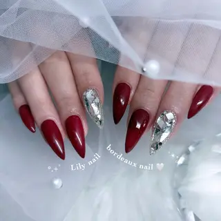 ネイル kitty nail所属・Lily nailのネイルデザイン
