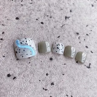 ネイル To Me Nail所属・🩵 mei🩵のネイルデザイン