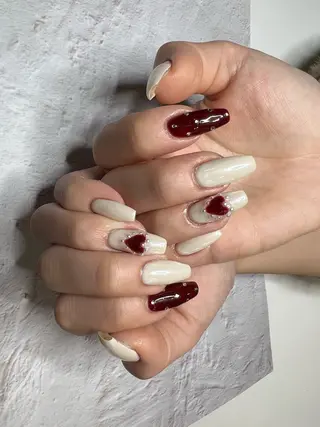 ネイル リボン、ガーリー パーツ放題専門店のネイルデザイン