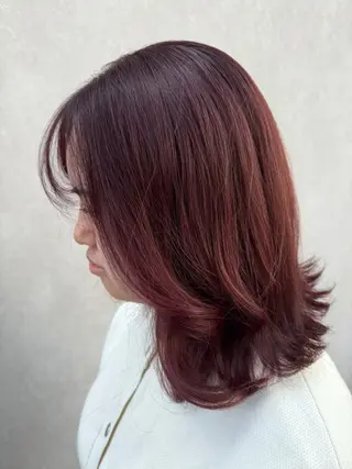 セミロング カラー 韓国レイヤーカット/ くすみカラー/モモのヘアスタイル