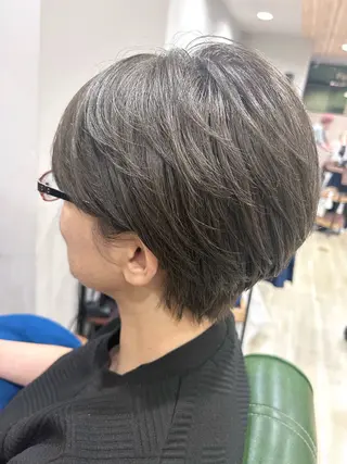 ショート カラー 白髪ぼかし/ショート 特化🌟サトウユキのヘアスタイル