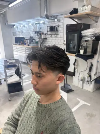 ミディアム 滝本 承太朗のヘアスタイル