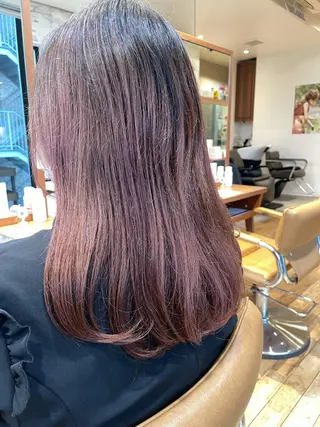 ミディアム 山本　恵 (やまもと  けい)のヘアスタイル