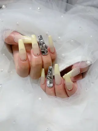 ネイル Naru Kelinailのネイルデザイン