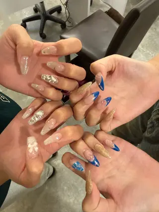 ネイル Sarina ⋆⭒˚ mavieのネイルデザイン