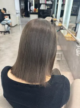 ミディアム カラー HIROOKA EMIRIのヘアスタイル