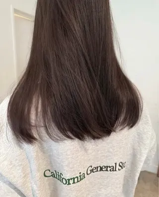 ロング 林 妃和のヘアスタイル