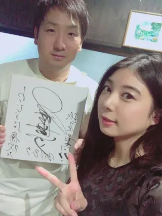 小顔×小顔×小顔 おくむらサロン所属・耳ツボジュエリー 3000円のエステ・リラクイメージ