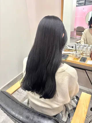 ロング カラー 色白に見える暗髪 梅田・増田のヘアスタイル