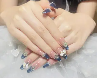 ネイル Yuu🎀 Belle Nailのネイルデザイン