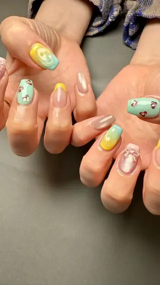 ネイル Atelier Ariのネイルデザイン