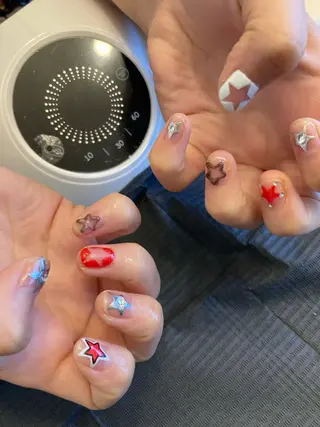 ネイル 爪の絵描き屋　ミテネイル所属・爪の絵描き屋 ミテネイルのネイルデザイン