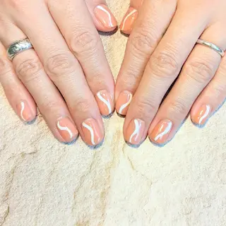 ネイル ｱｲﾗｯｼｭ ﾈｲﾙ ｻﾛﾝ つけるのマツエク・マツパデザイン