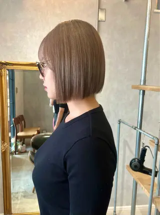 ショート カラー Asobi所属・透明感♡くすみカラー 🍏Haruka🍏のヘアスタイル