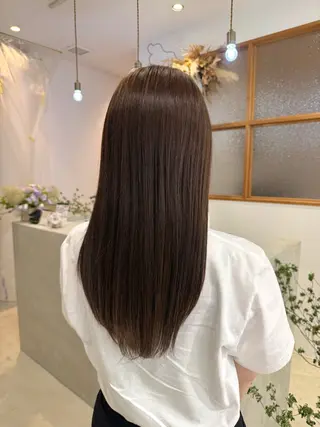 カラー RUA 🪽🤍のヘアスタイル