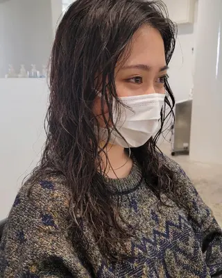 パーマ ミディアム OMA 片岸 信征のヘアスタイル