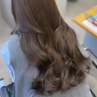 ロング カラー Rui/透明感カラー 暖色/レイヤーカットのヘアスタイル