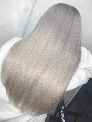 ミディアム カラー LAS 代表 ナガカワ コウヘイのヘアスタイル