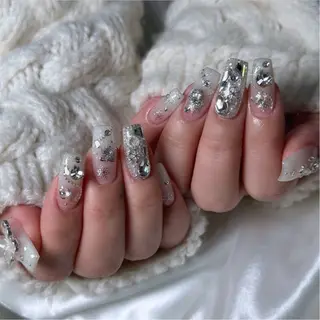 ネイル Hina 池袋 長だしチップ専門店のネイルデザイン