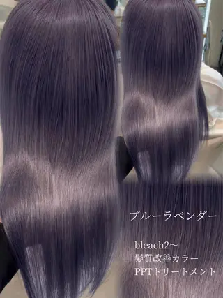 ロング カラー 肌に馴染むハイトーン /ミルクティーカラーのヘアスタイル