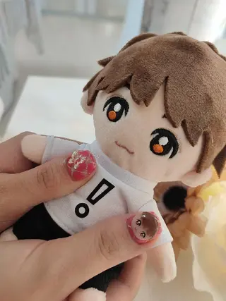 ネイル RUNWAY 　　の眉毛・アイブロウイメージ