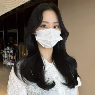 ロング カラー レイヤー/顔周り /透明感🩶高橋大のヘアスタイル