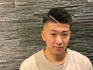 ショート メンズ 浅見 天翔のヘアスタイル