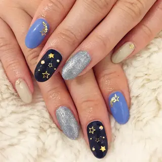 ネイル 東 千夏のネイルデザイン