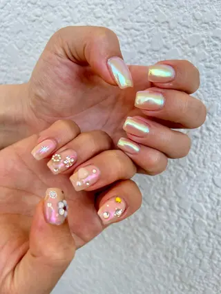 ネイル ✴︎ Delightのネイルデザイン