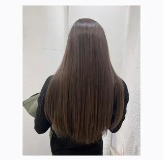 ロング カラー 下平 秀美のヘアスタイル