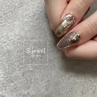 ネイル S♡JEWEL所属・S. JEWELのネイルデザイン
