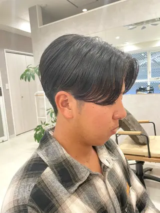 ショート カラー パーマ メンズ 【東北メンズヘア1 位受賞🥇】本間祐太のヘアスタイル