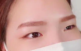 メンズ アイブロウ NAZ eyelash&eyebrow by medical salon所属・NAZ 表参道 Tomokoのマツエク・マツパデザイン