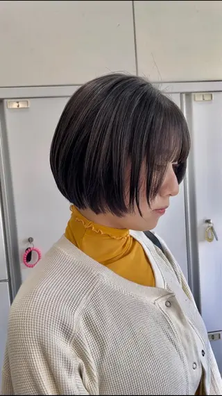 ショート メンズバレイヤージュ 斉藤春のヘアスタイル