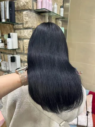 セミロング 暖色ｶﾗｰ/ﾚｲﾔｰ ｶｯﾄ/Yunaのヘアスタイル