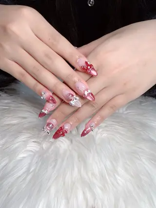 ネイル &ME Momoのネイルデザイン