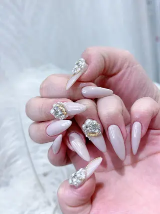 ネイル Ubuntu🎀 ネイルサロン✨のネイルデザイン