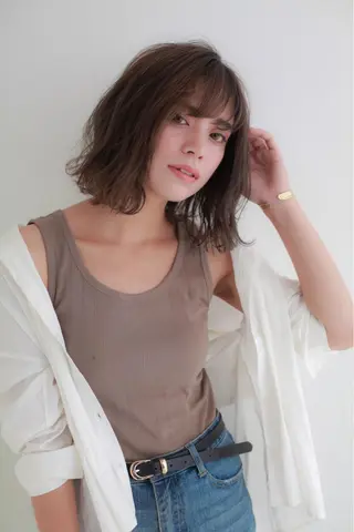 ミディアム 髪質改善\酸熱TR カット【店長】のヘアスタイル