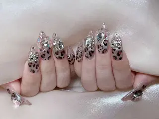 ネイル LR.ONE リナのネイルデザイン