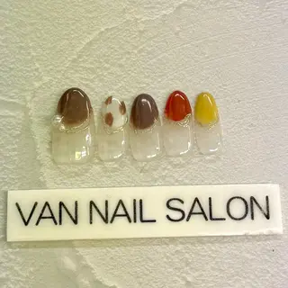 ネイル Van Nail Salonのネイルデザイン