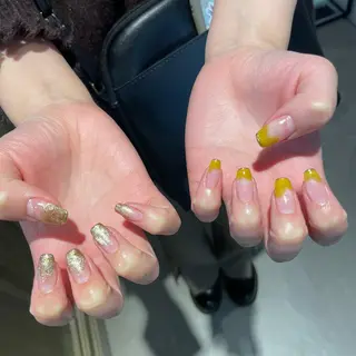 ネイル ﾔｽﾀﾞ ﾐﾅのネイルデザイン