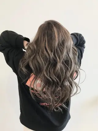 ロング カラー Hair make VERDA所属・富永 憲一郎のヘアスタイル