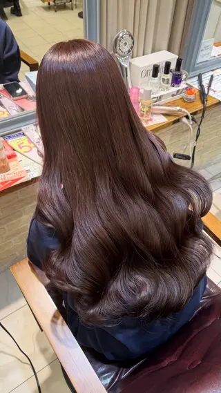 ロング カラー まい🎀ピンク💝 透明感/髪質改善のヘアスタイル