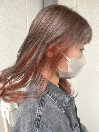 ロング カラー SALOWIN池袋East店3F所属・インナーカラー 推し ブリーチ  髪質改善のヘアスタイル