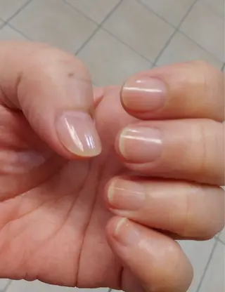 ショート Free nail くるる府中の眉毛・アイブロウイメージ