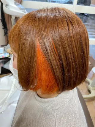 ショート カラー 伊藤 ひなののヘアスタイル