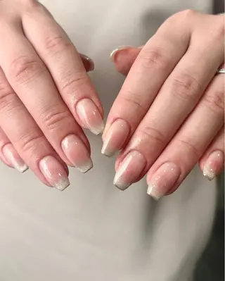 ネイル Be Colorful 新宿店所属・S HINANOのネイルデザイン